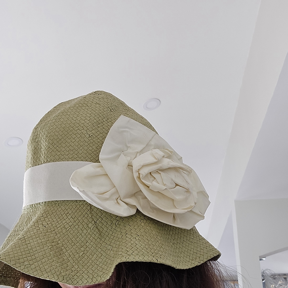 Glint Green and Cream Sun Hat with Floral Accent